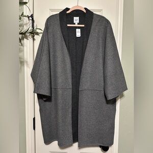 GAP Charcoal Women's Cape
